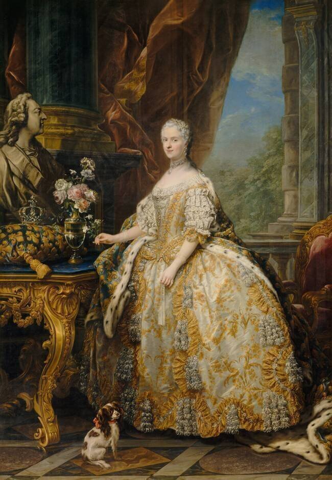 Marie Leczinska, reine de France (1703-1768) représenté en 1747 en grande Robe de Cour Charles André van Loo