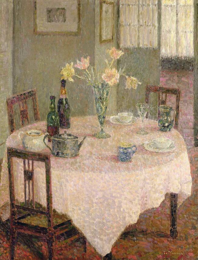 Intérieur avec une nappe rose Henri Le Sidaner