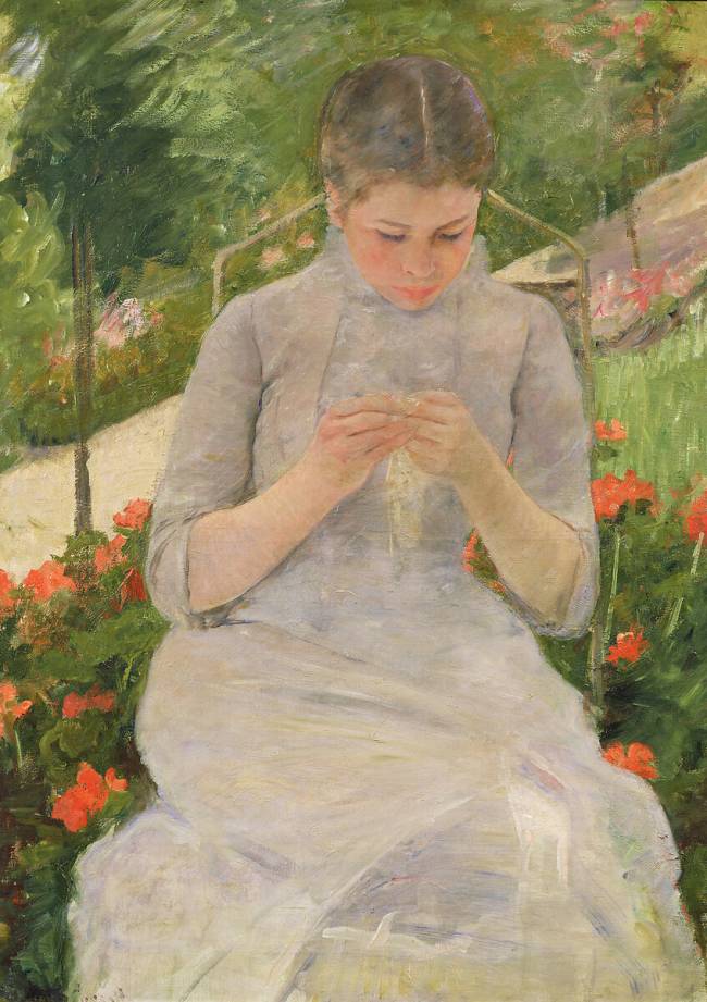 Jeune femme cousant dans le jardin Mary Cassatt