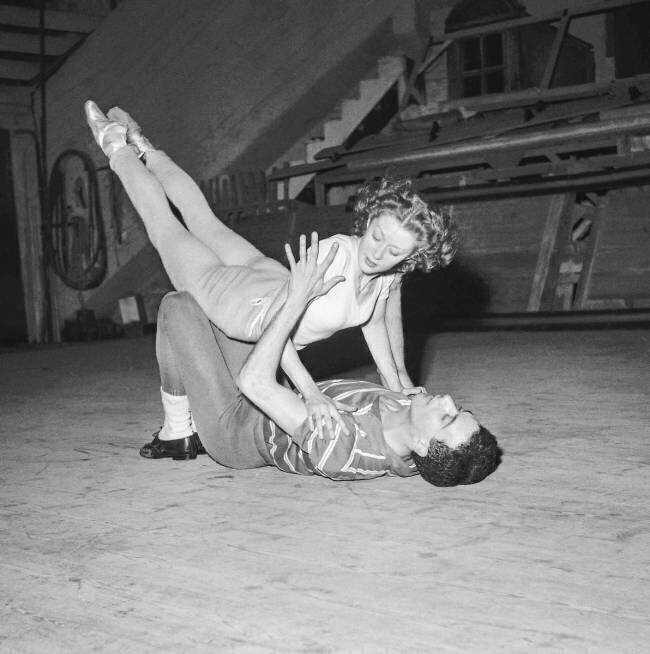 Dancers Roland Petit and Moira Shearer during a rehearsal of ballet Rue des Archives