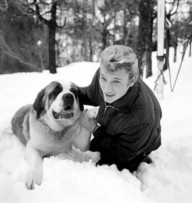 Johnny Hallyday  during vacation in Gstaad january 07, 1963 Rue des Archives