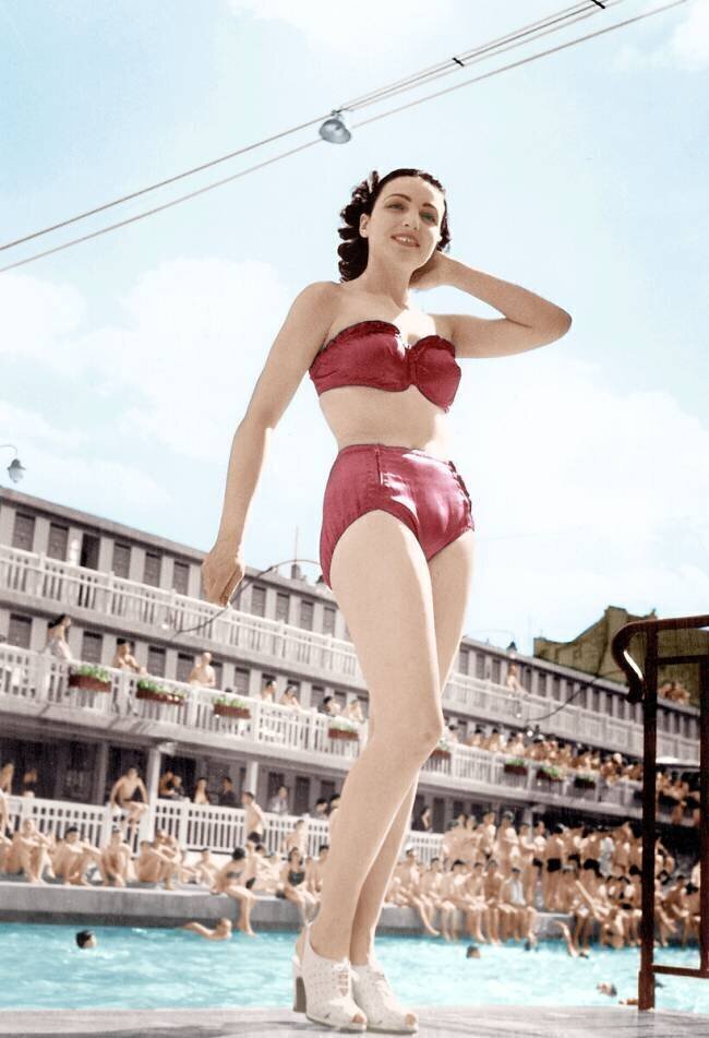 Model Wearing Swimming Suit June Rue des Archives