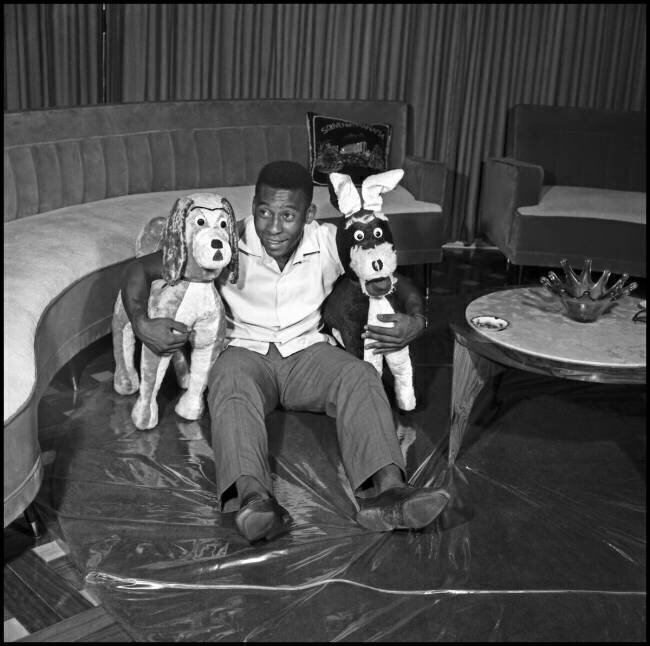 Pele at home anonymous