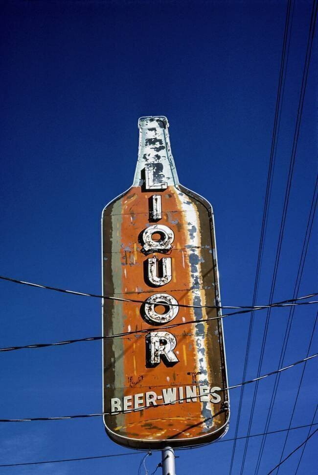  Liquor store sign, Bossier City, Louisiana John Margolies