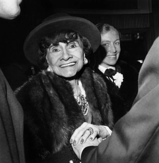 Coco Chanel à la première du film Borsalino, le 20 mars Rue des Archives