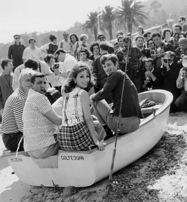 Lino Ventura, Jean Paul Belmondo et Andrea Parisy au Festival de Cannes anonyme
