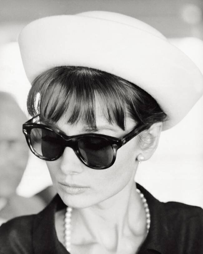 Portrait de l'actrice anglaise Audrey Hepburn. Paris, Juillet 1962. Pierluigi
