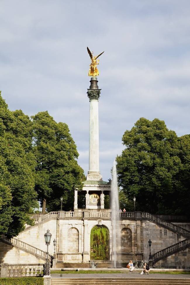  Ange de la paix dans le parc Maximilien, Munich Peter Zoeller