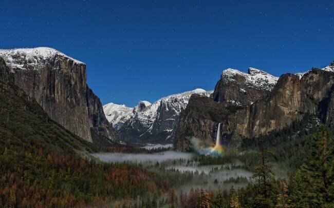 Bridalveil Fall Moonbow Hua Zhu