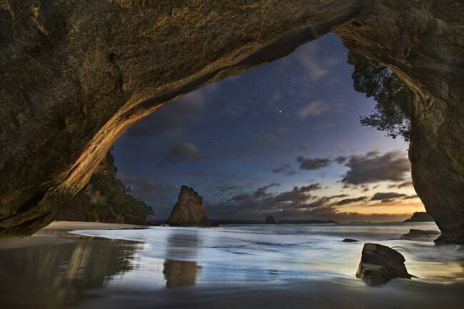 Cathedral Cove Yan Zhang