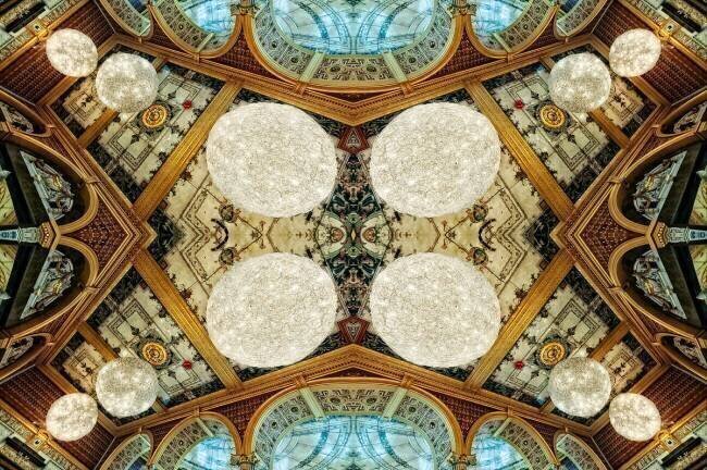 Chandeliers Ant Smith