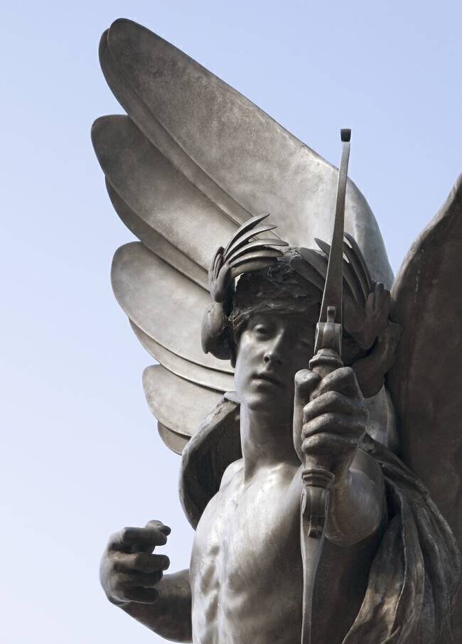 Détail de la fontaine commémorative de Shaftesbury Alfred Gilbert