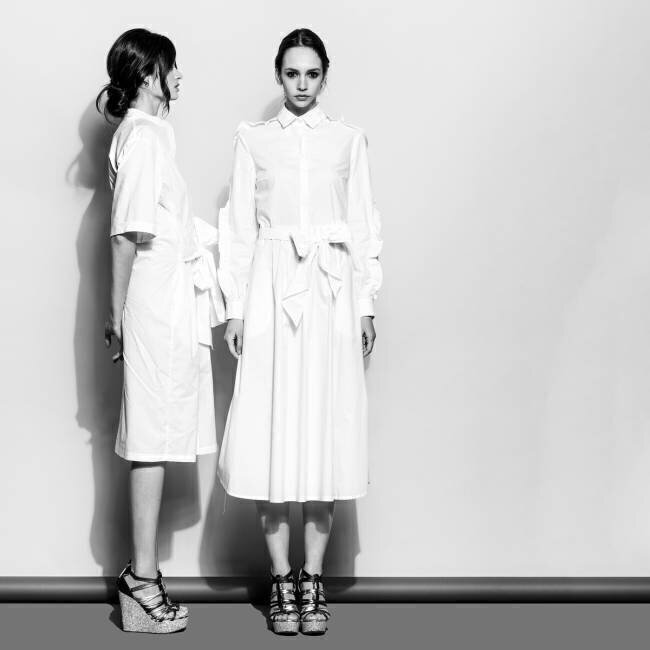 Deux modèles Andrea Ventura