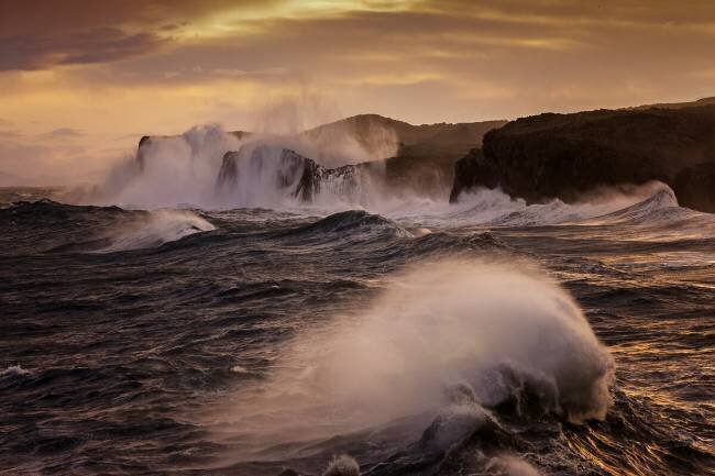 El rock de las olas Rodrigo Núñez Buj