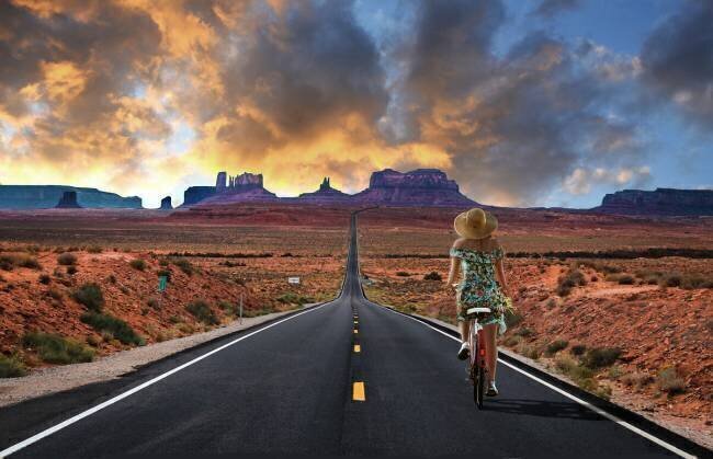 Far west cycling Pierre Bacus