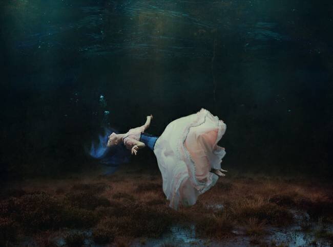 Floating in a dream Magdalena Russocka
