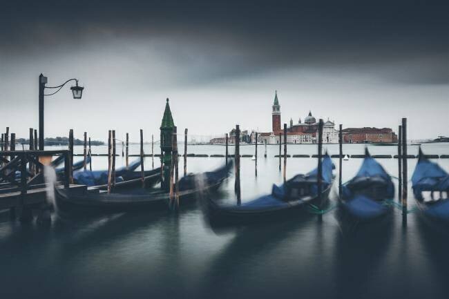Floating on a Dream Majid Behzad