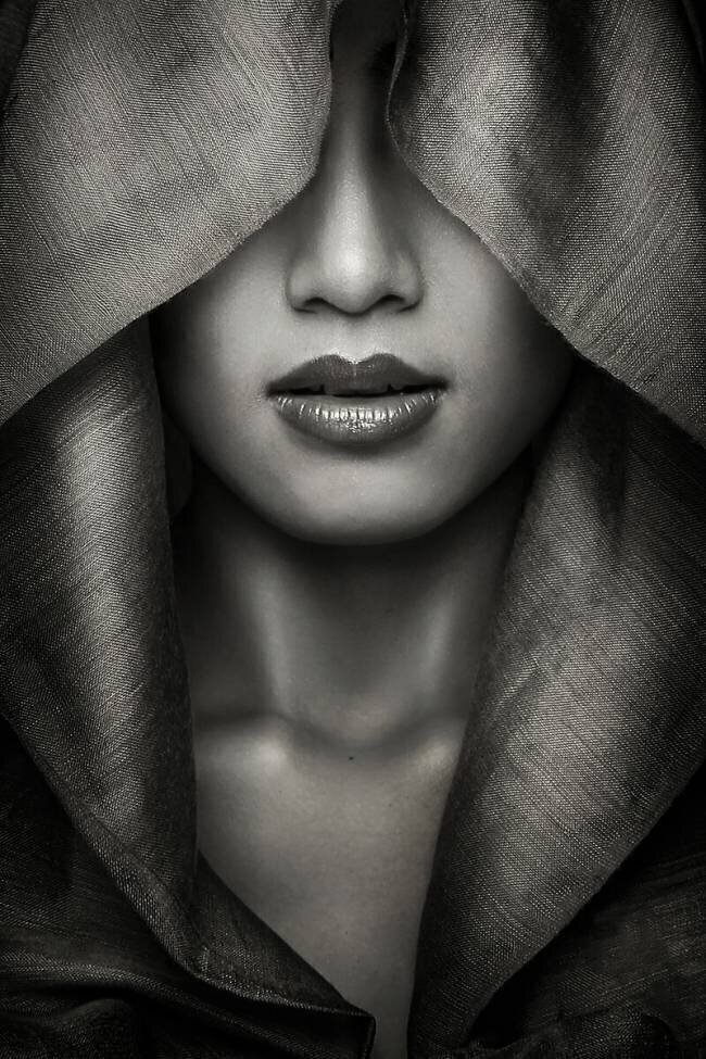 Hood Azalaka