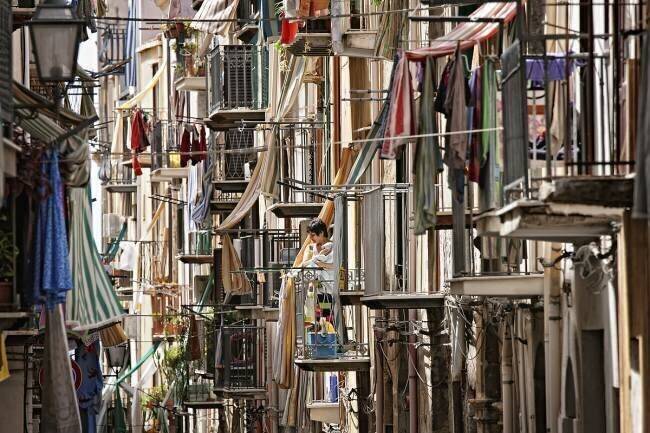 Humans clothes Giovanni Bicerna