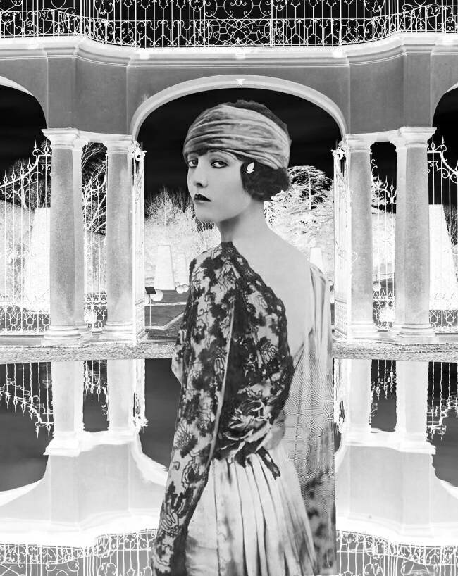 Lady 30s Olivia Gozzano