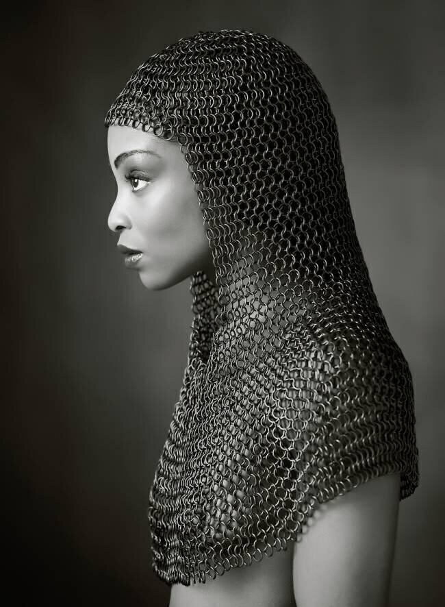 Lady Chainmail Catchlight Studio
