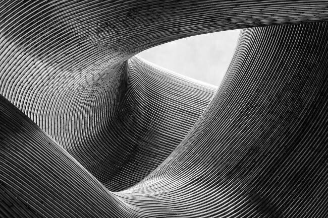 Lines Peter Pfeiffer