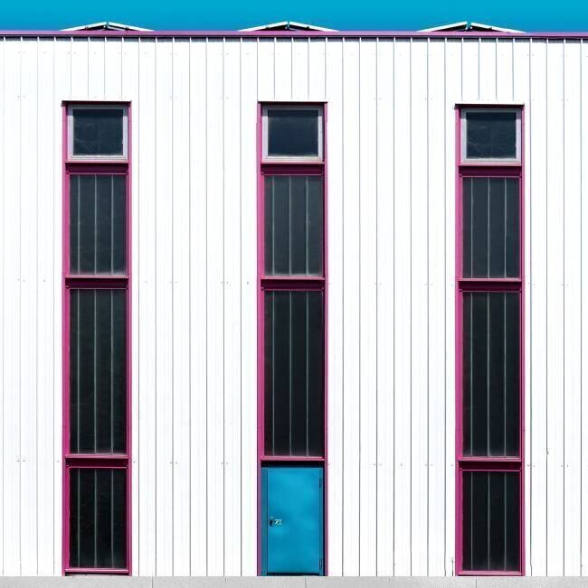 Magenta Frames Stephan Ruckert