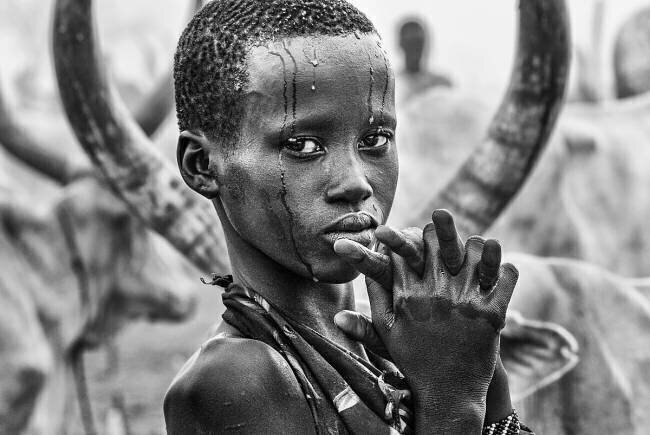 Mundari tribe girl - South Sudan Joxe Inazio Kuesta
