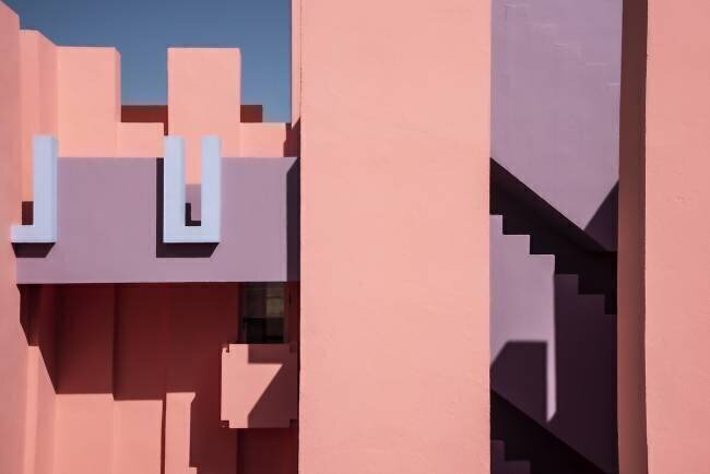 Muralla Roja #2 Linda Wride