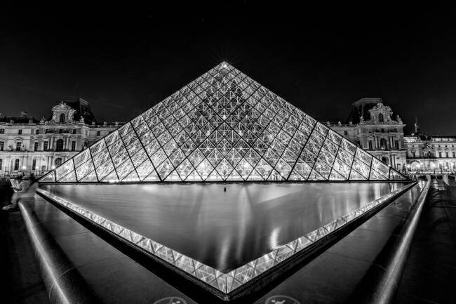Night Jewel Ariel Ling