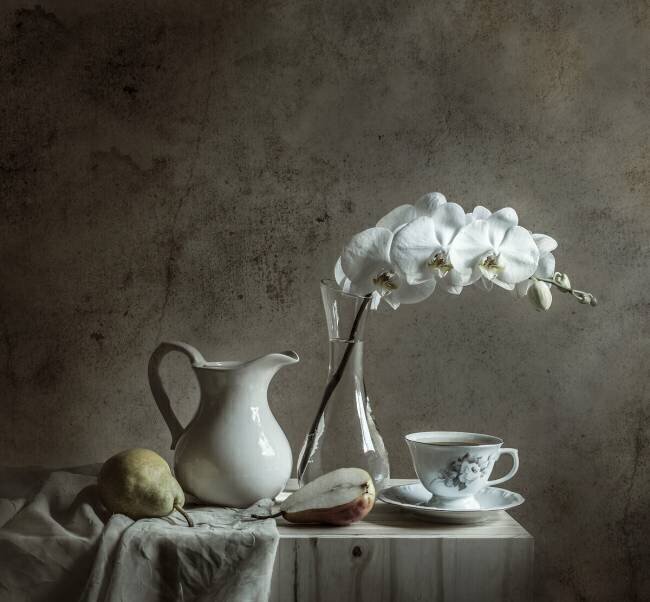 Old wall Margareth Perfoncio