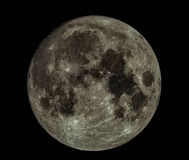 Pleine Lune Michael Kalika