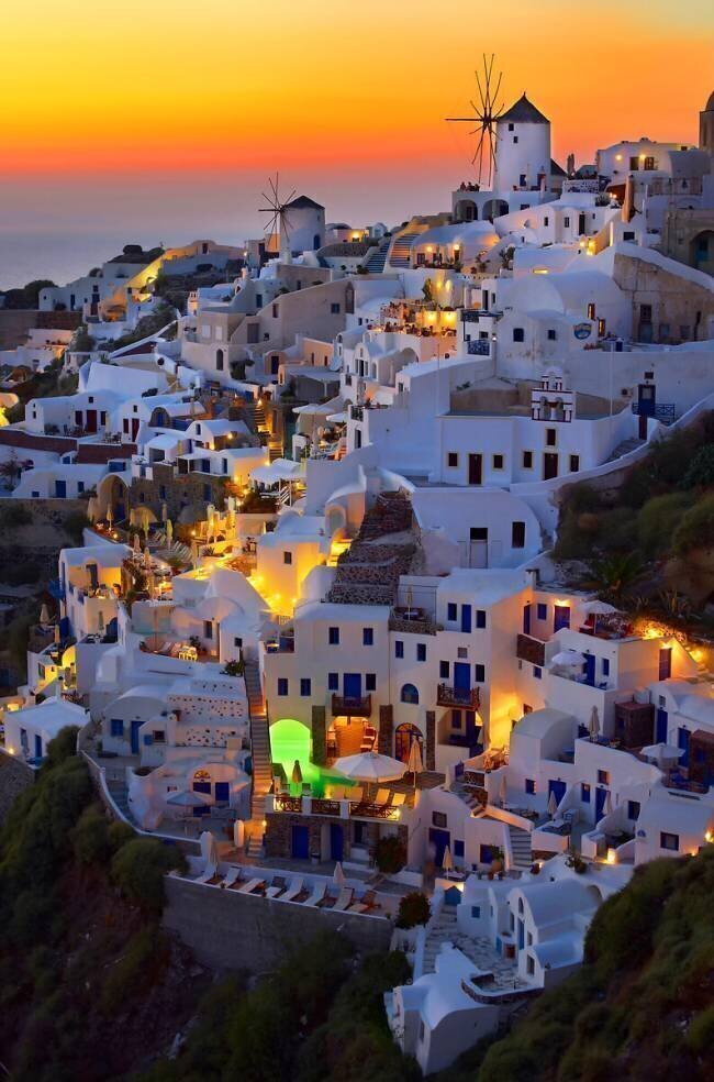 Santorini Paduroiu Claudiu