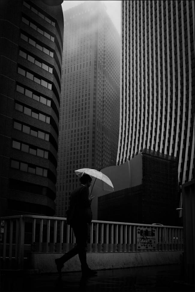 Shinjuku in the rain Yasuhiro Takachi