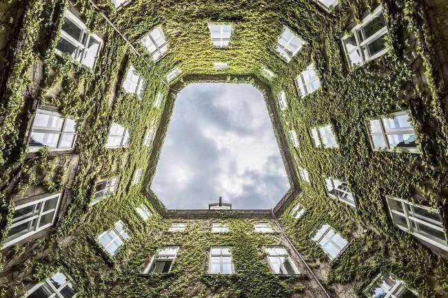 Vienna courtyard Lorenza Cancian