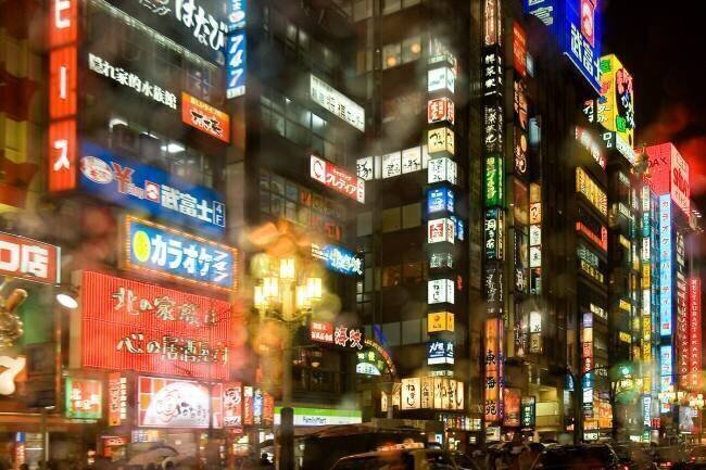  Shinjuku district at night,Tokyo Japan Michel Gunther