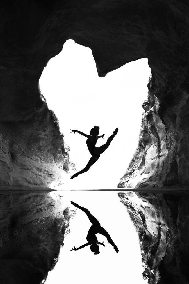 A beating heart Eyal Amer