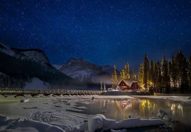 A Starry Fairytale Land Yi Jiang