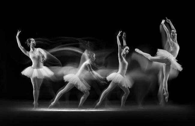 Balerina Art Wave Antonyus Bunjamin (Abe)