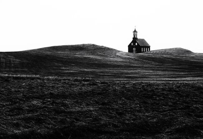 Black chapel Julien Oncete