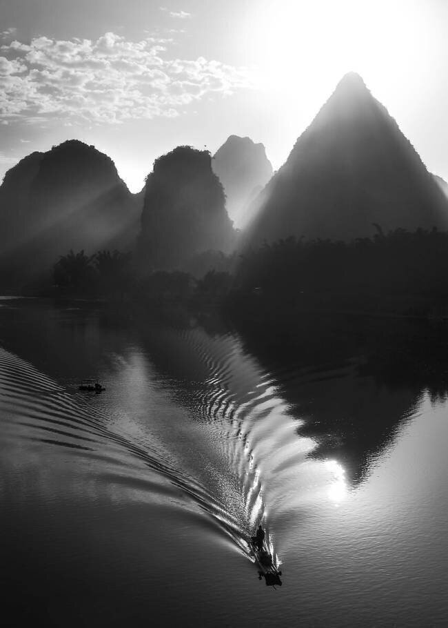 Fisherman at sunrise Fabrizio Massetti
