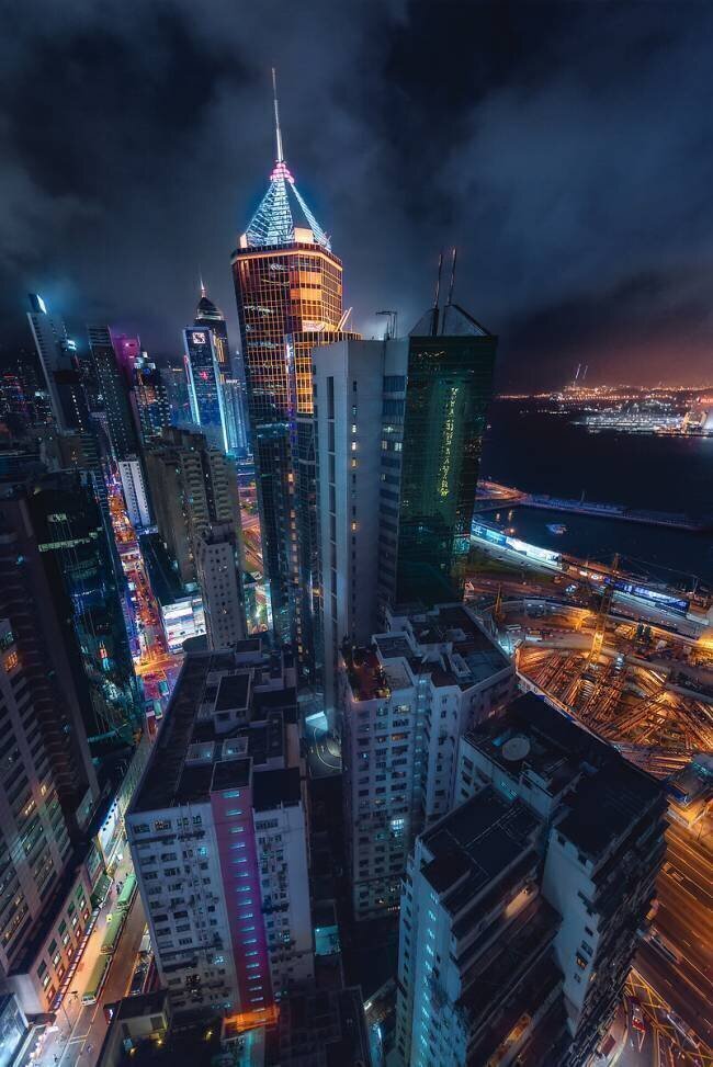 Flying Hong Kong Javier de la Torre