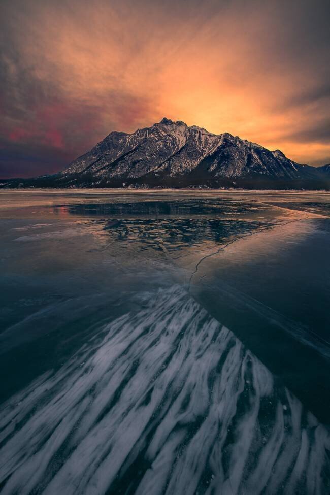 Ice Bars in Lake Abraham Leah Xu