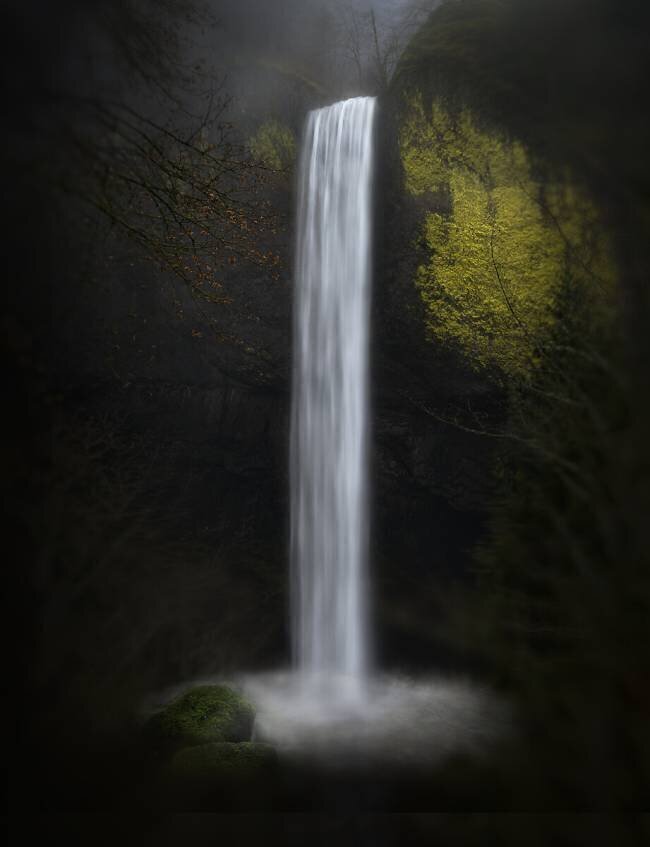 Latourell Falls Shenshen Dou