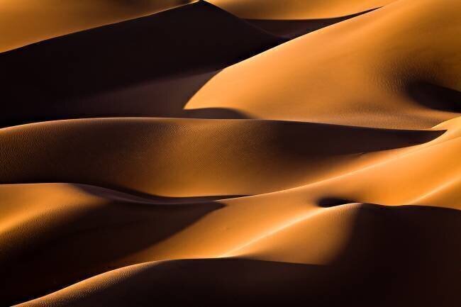 Light and Shadow Mohammadreza Momeni
