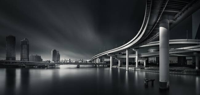 Mirage of the Aqua city Yoshihiko Wada