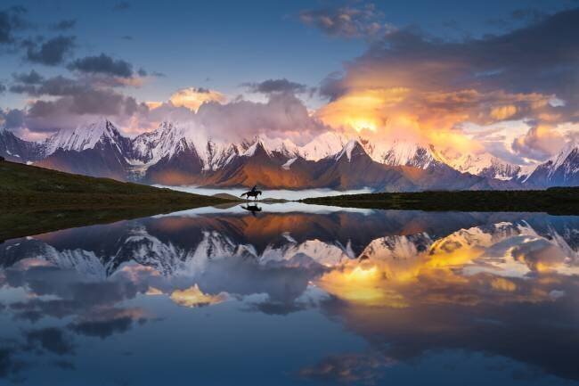 Mountains in Sichuan Simoon