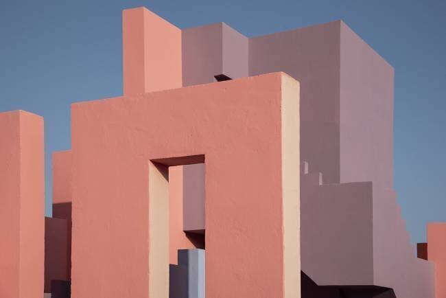 Muralla Roja #48 Linda Wride