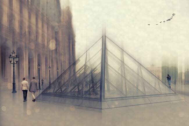Paris awakens Roswitha Schleicher-Schwarz