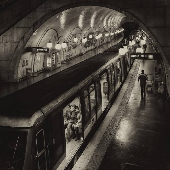 The last metro Thomas Siegel